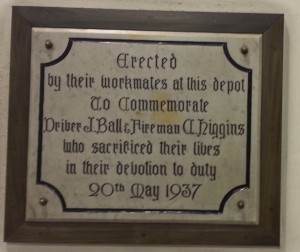 edge hill station plaque